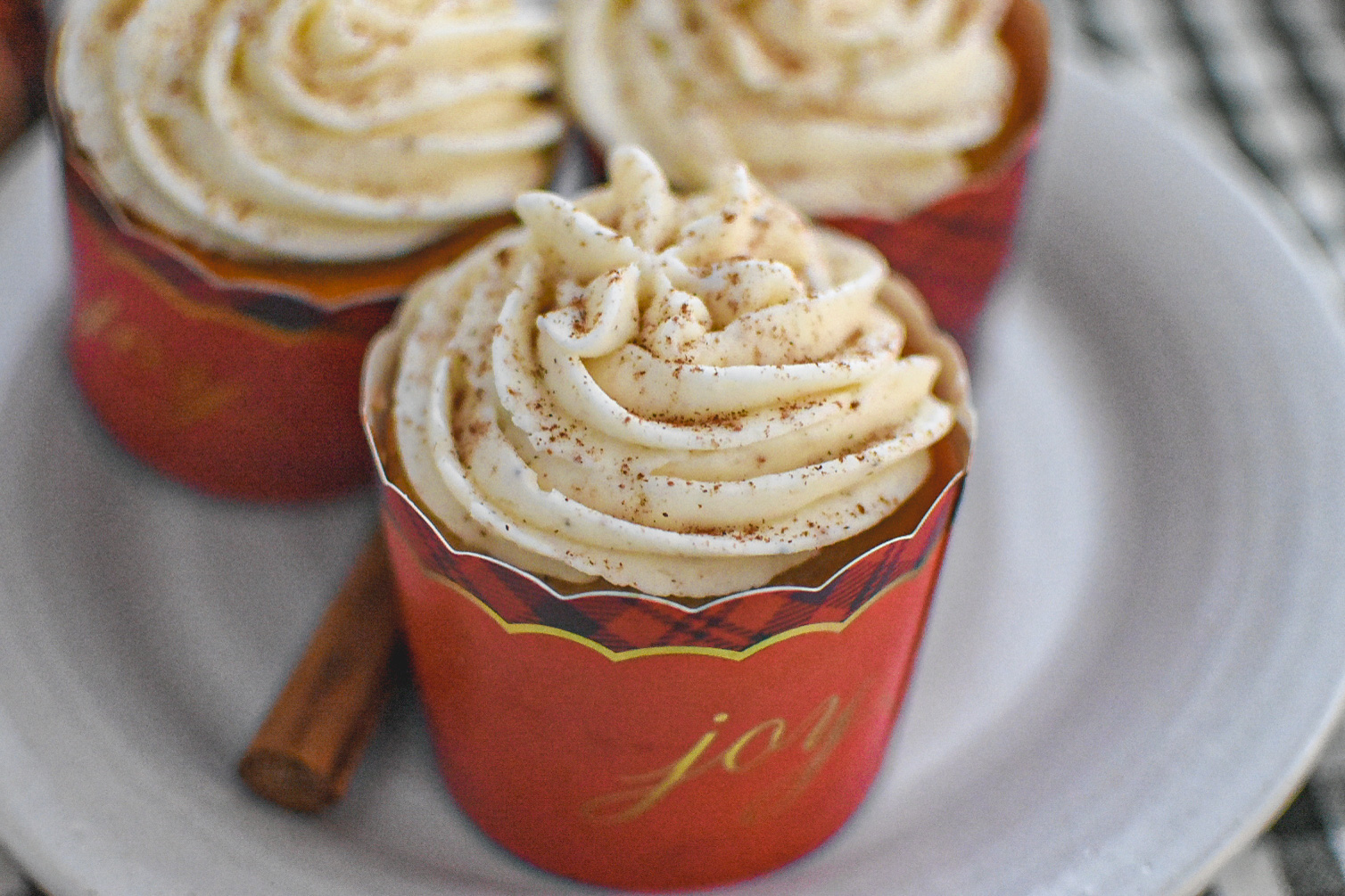 Eggnog cupcakes