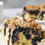blueberry crumb cake