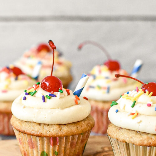 vanilla milkshake cupcakes