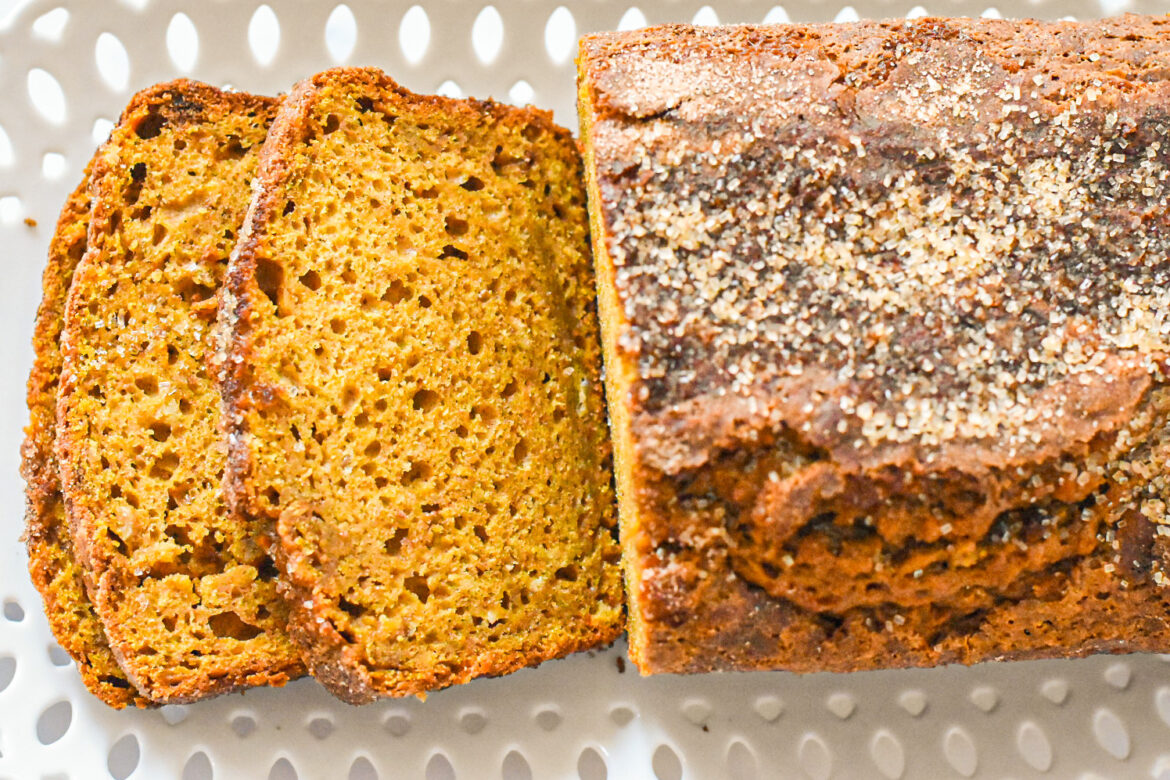 moist pumpkin bread