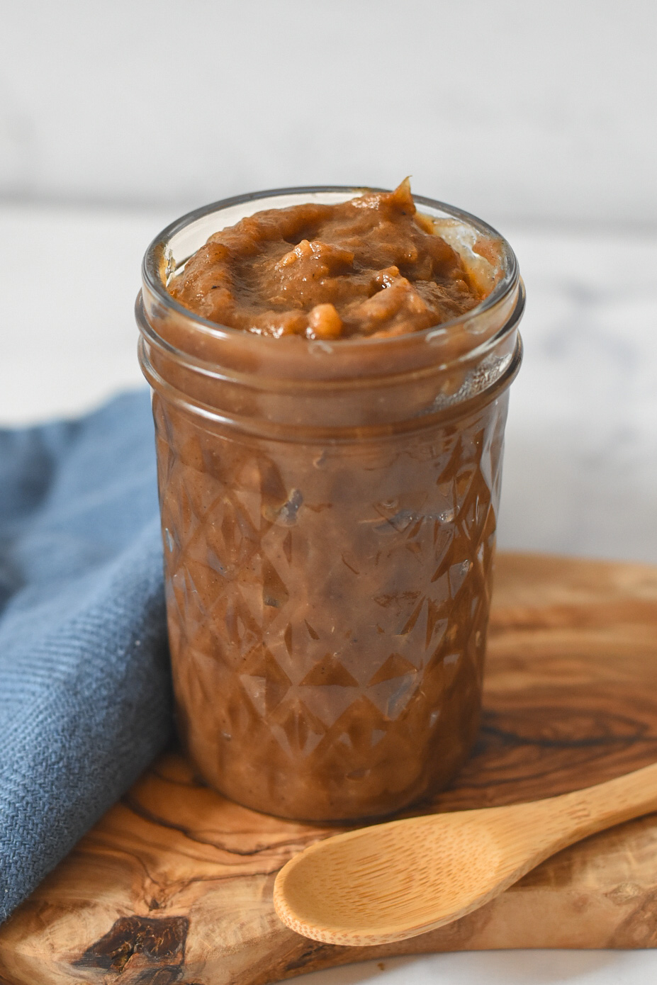 Slow cooker apple butter in a jar